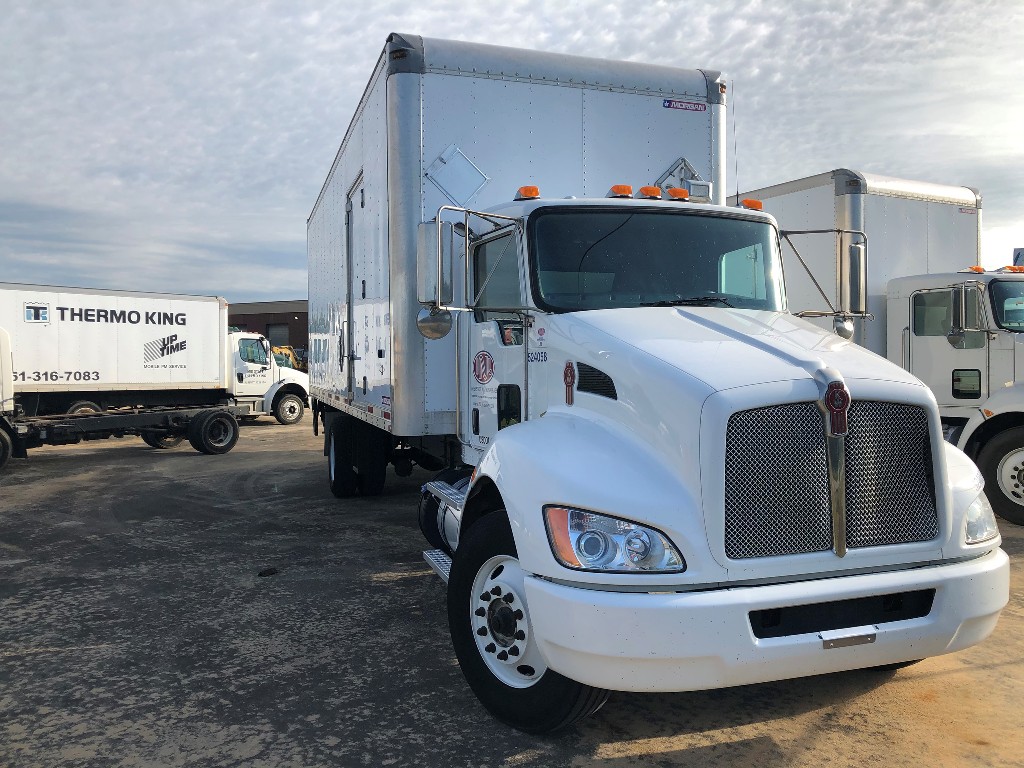 2014 KENWORTH T270 Box Van Truck