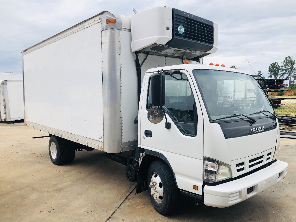 2006 ISUZU NPR HD Reefer Truck