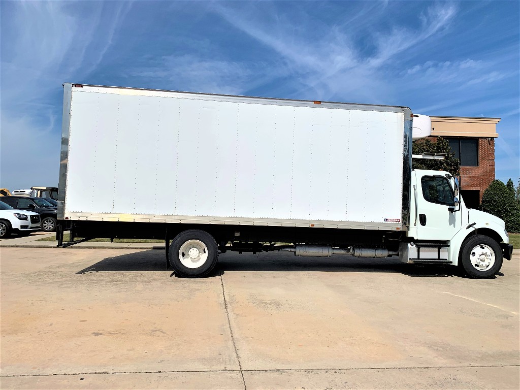2014 FREIGHTLINER M2 Reefer Truck