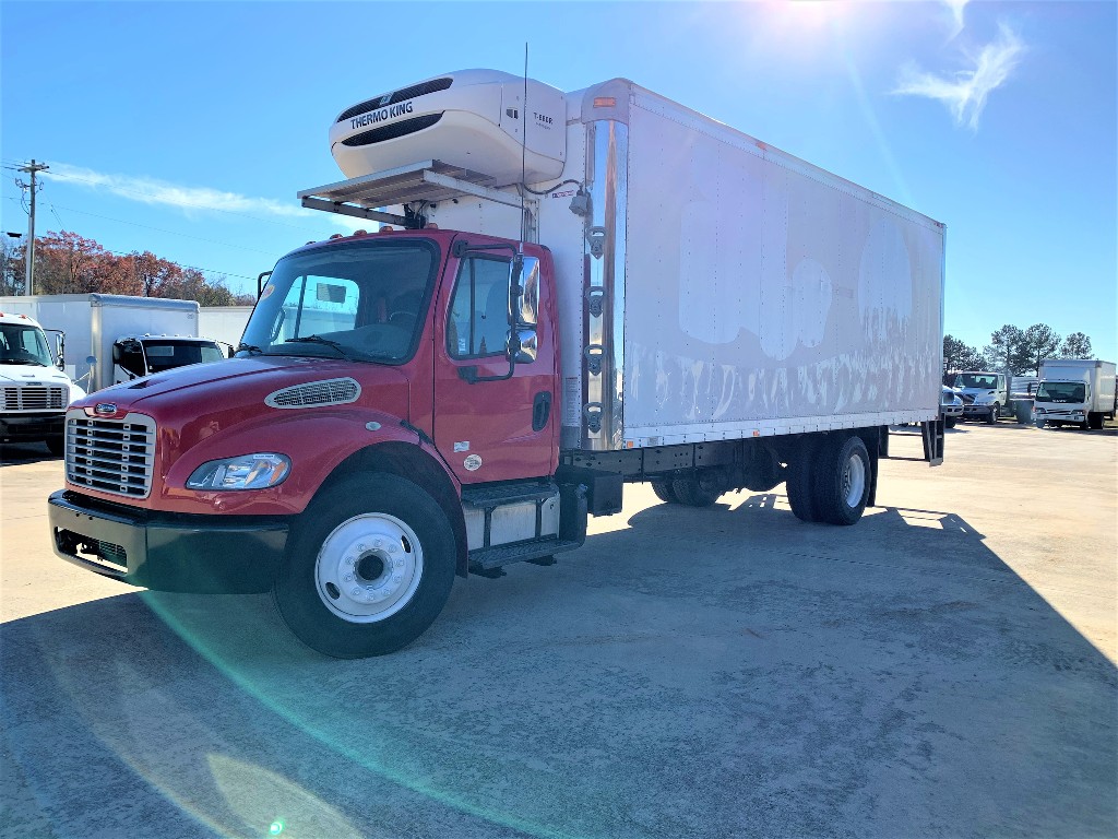 2014 FREIGHTLINER M2 Reefer Truck
