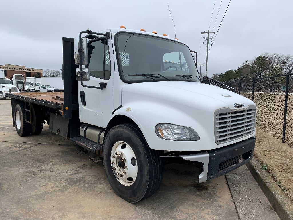 2007 FREIGHTLINER M2 FLATBED Flatbed Truck