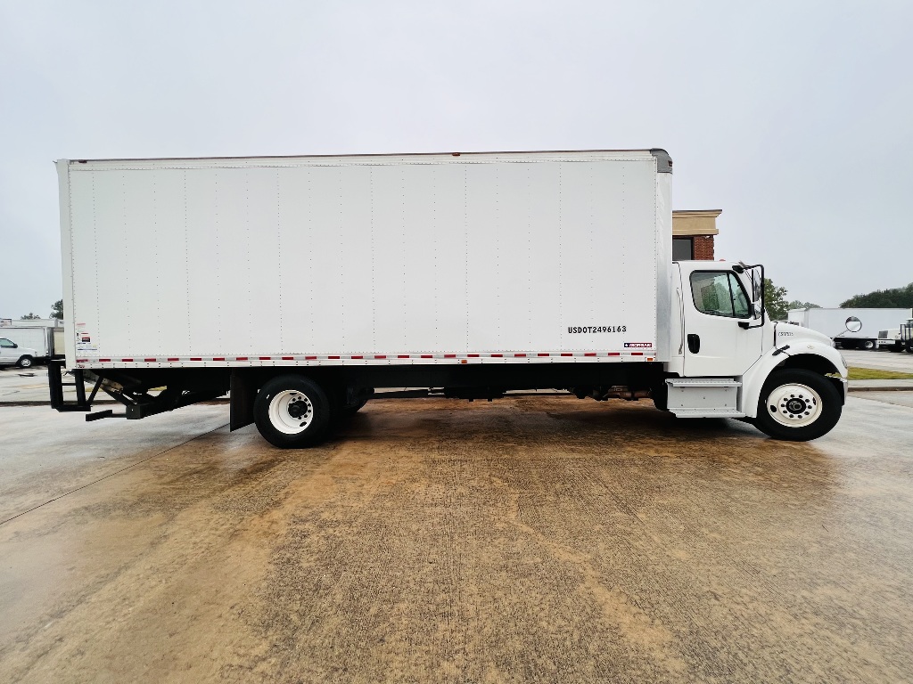 2019 FREIGHTLINER M2 Box Van Truck
