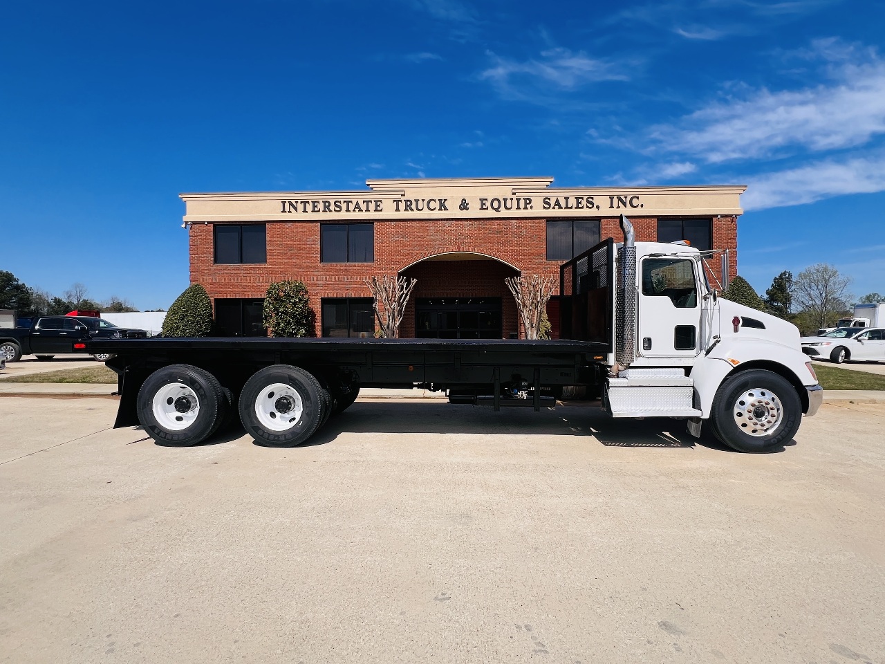 2020 KENWORTH T370 Flatbed Truck #1 2020 KENWORTH T370 Flatbed Truck #1