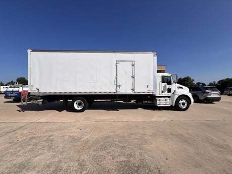 2018 KENWORTH T270 Box Van Truck #2460 2018 KENWORTH T270 Box Van Truck #2460