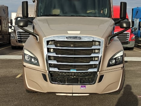 2022 FREIGHTLINER Cascadia 126 Sleeper #13436 2022 FREIGHTLINER Cascadia 126 Sleeper #13436