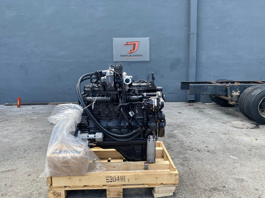 2018 CUMMINS B6.7 Truck Engine #1