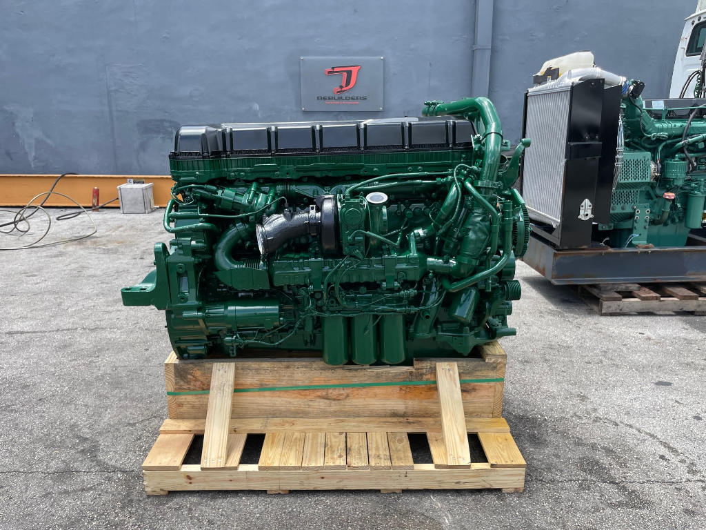 USED 2015 VOLVO D13 TRUCK ENGINE TRUCK PARTS #3385