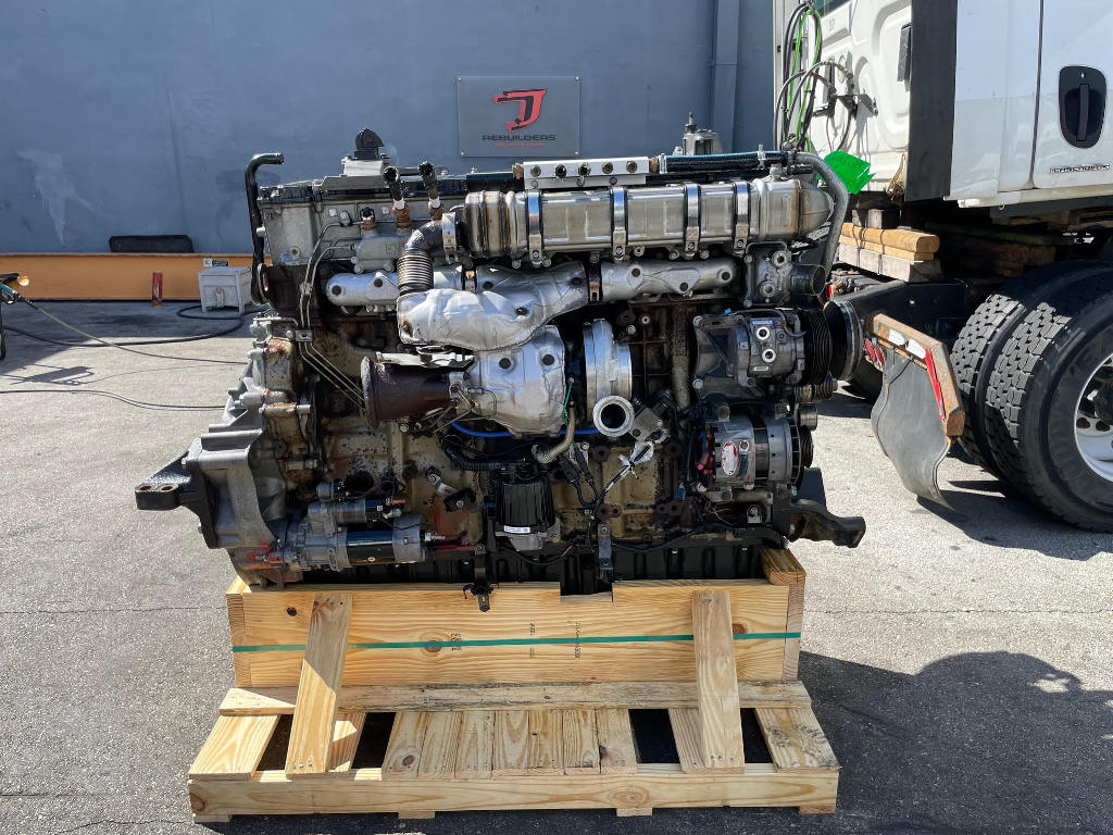 USED 2015 DETROIT DD15 TRUCK ENGINE TRUCK PARTS #3501