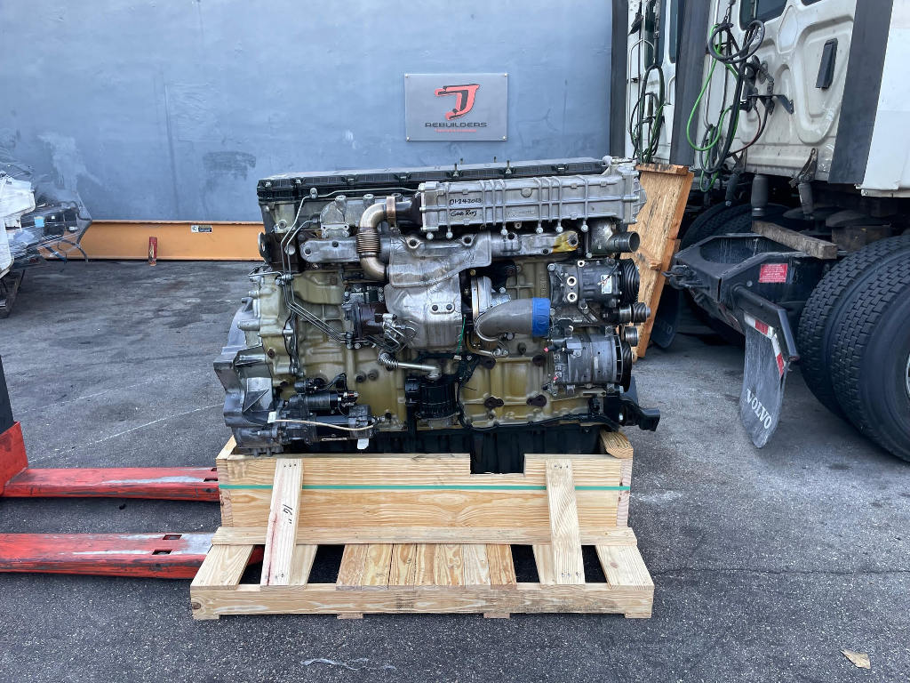 USED 2009 DETROIT DD13 TRUCK ENGINE TRUCK PARTS #3562