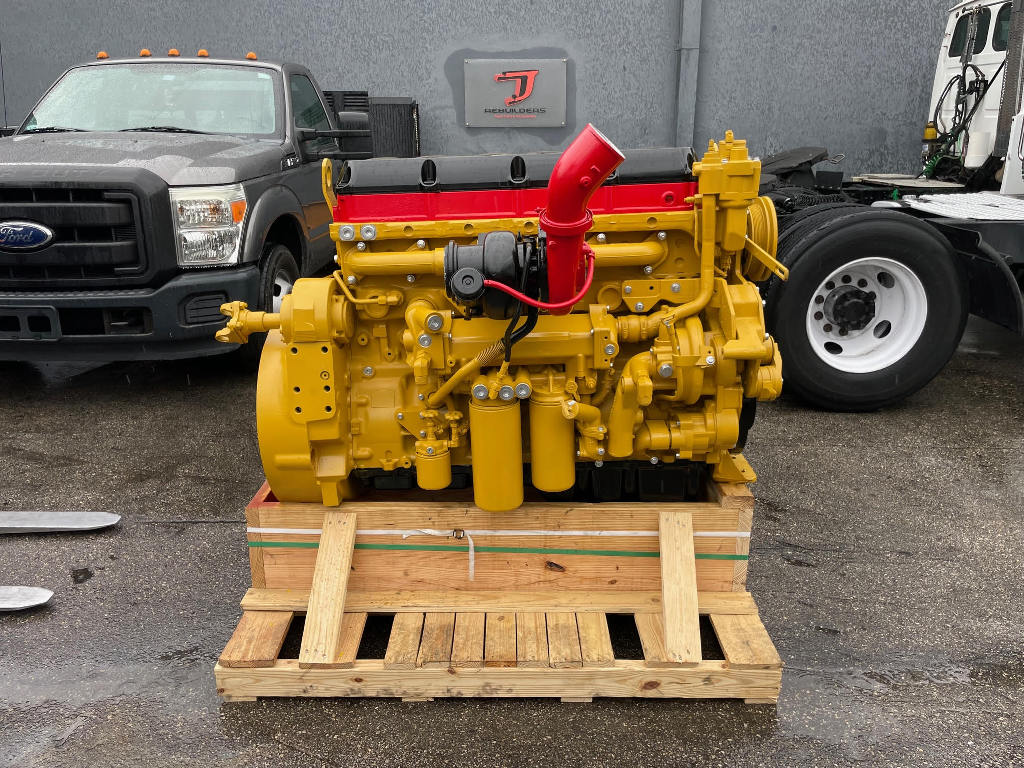 Caterpillar Car and Truck Complete Engines for sale