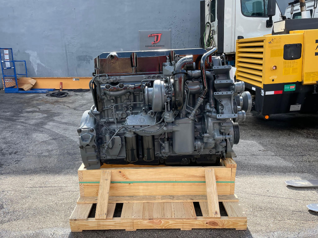 2004 DETROIT Series 60 14.0L Truck Engine #1