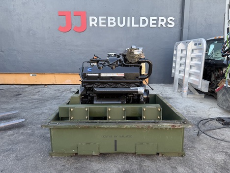 2004 CUMMINS V903 Truck Engine #4541