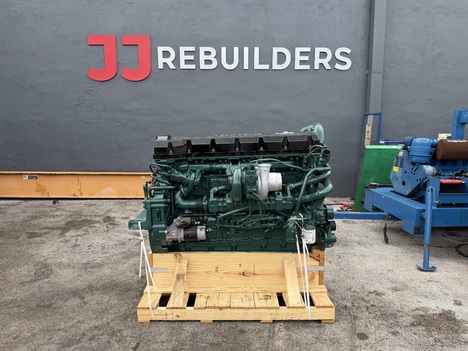 2013 VOLVO D16 Truck Engine #4670