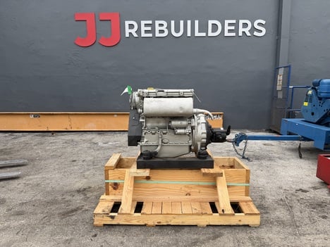 DEUTZ F4L1011F Equipment Engine #4709 DEUTZ F4L1011F Equipment Engine #4709