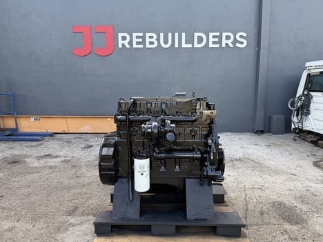 2003 INTERNATIONAL DT466E Truck Engine #4802 2003 INTERNATIONAL DT466E Truck Engine #4802