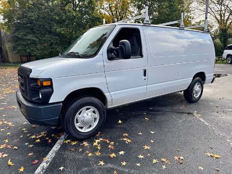 2013 FORD E250 Panel - Cargo Van #1663