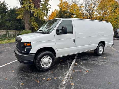 2013 FORD E350 Panel - Cargo Van #1666