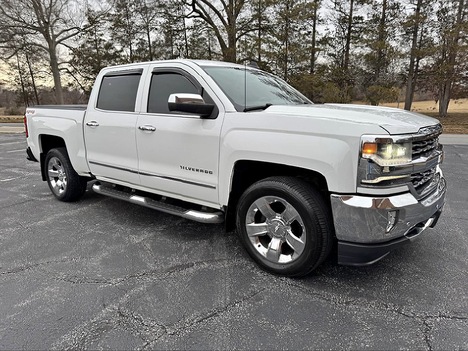  CHEVROLET Silverado Pickup Truck #1716