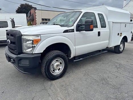 2015 Ford F-350 XL 4x4 SuperCab 158-In SRW's photo