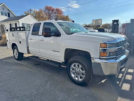 2015-chevrolet-silverado-3500-service-utility-truck #1777