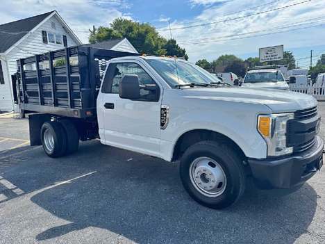 2017 Ford F-350's photo