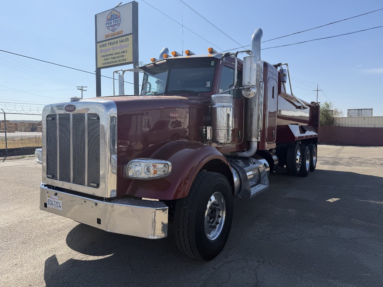2014 PETERBILT 367 Dump Truck #1 2014 PETERBILT 367 Dump Truck #1
