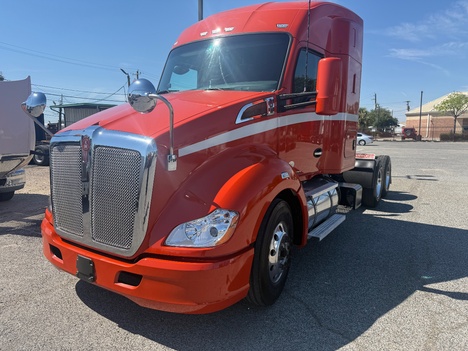 2020 KENWORTH T680 Tandem Axle Sleeper #1307