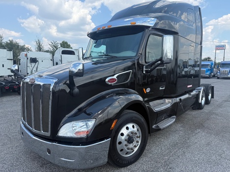 2020 PETERBILT 579 Tandem Axle Sleeper #1308