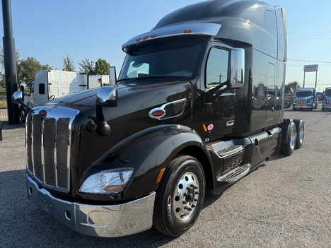 2020 PETERBILT 579 Tandem Axle Sleeper #1310