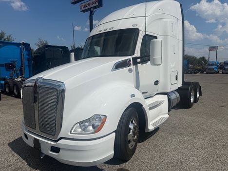 2021 KENWORTH T680 Tandem Axle Sleeper #1311