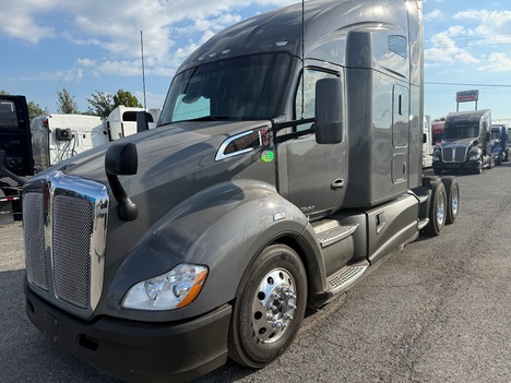 2021 KENWORTH T680 Tandem Axle Sleeper #1323