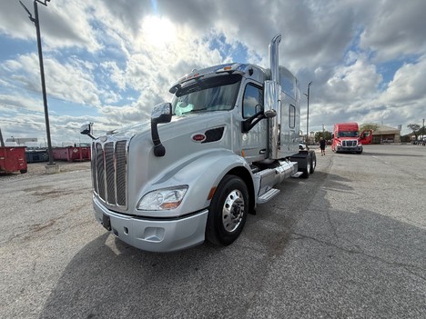 2020 PETERBILT 579 Single Axle Sleeper #1341