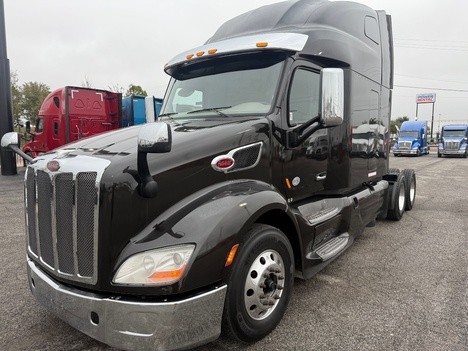 2020 PETERBILT 579 Tandem Axle Sleeper #1352