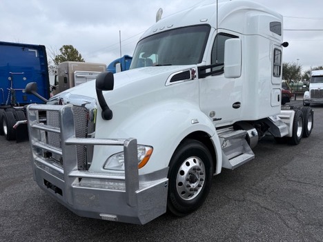 2020 KENWORTH T680 Tandem Axle Sleeper #1360