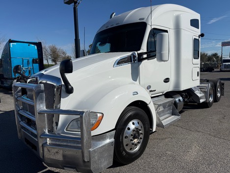 2020 KENWORTH T680 Tandem Axle Sleeper #1365