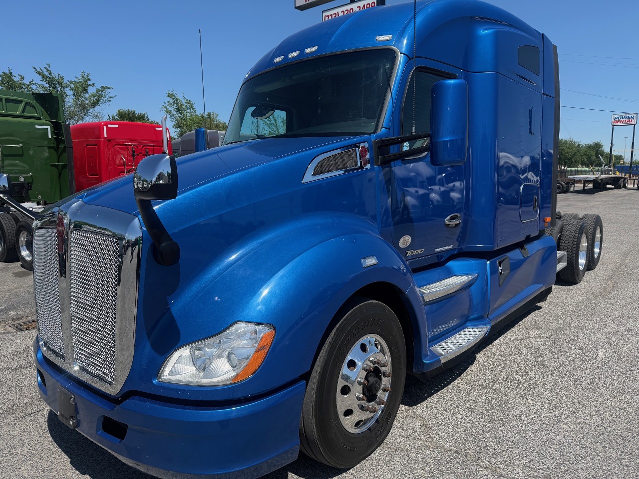 2021 KENWORTH T680 Tandem Axle Sleeper #1 2021 KENWORTH T680 Tandem Axle Sleeper #1