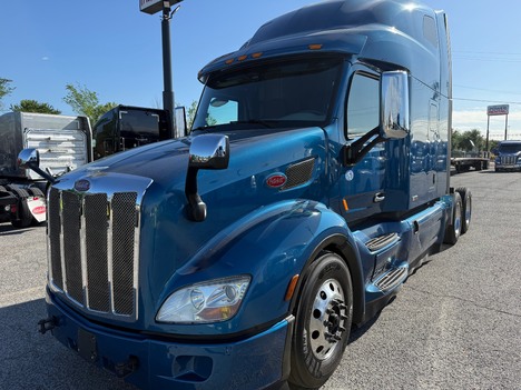 2020 PETERBILT 579 EPIC Tandem Axle Sleeper #1421