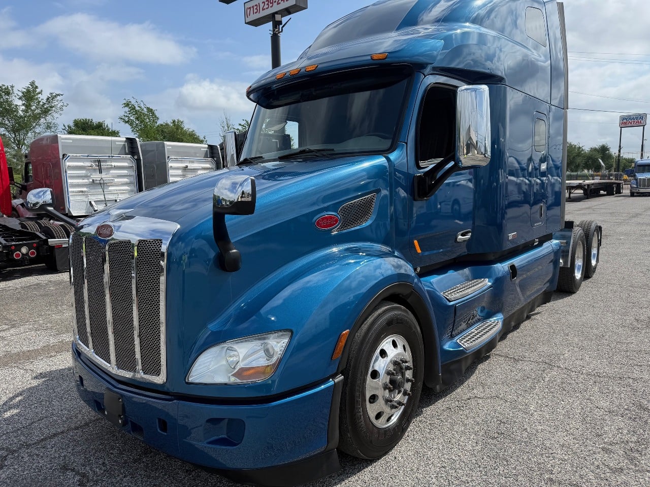 2020 PETERBILT 579 Tandem Axle Sleeper #1 2020 PETERBILT 579 Tandem Axle Sleeper #1