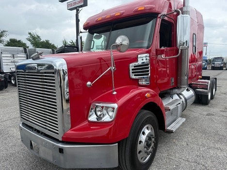 2016-freightliner-coranado-tandem-axle-sleeper #1430