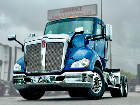 2019-kenworth-t680-tandem-axle-daycab #1443