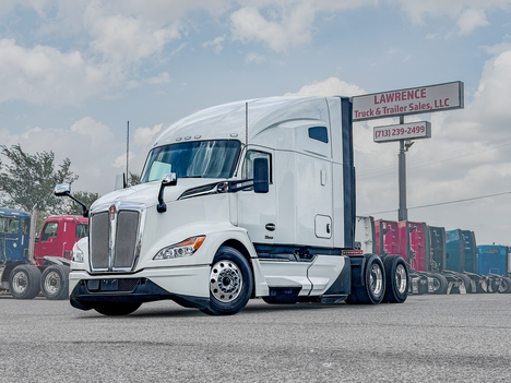 2023-kenworth-t680-tandem-axle-sleeper #1452