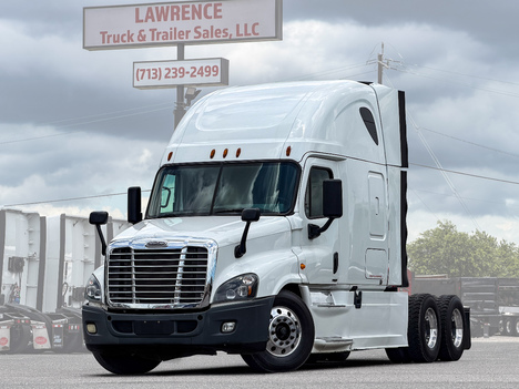 2015 FREIGHTLINER Cascadia 113 Tandem Axle Sleeper #1456