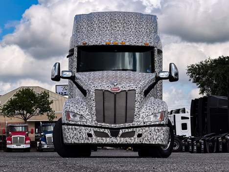 2021 PETERBILT 579 Tandem Axle Sleeper #1458
