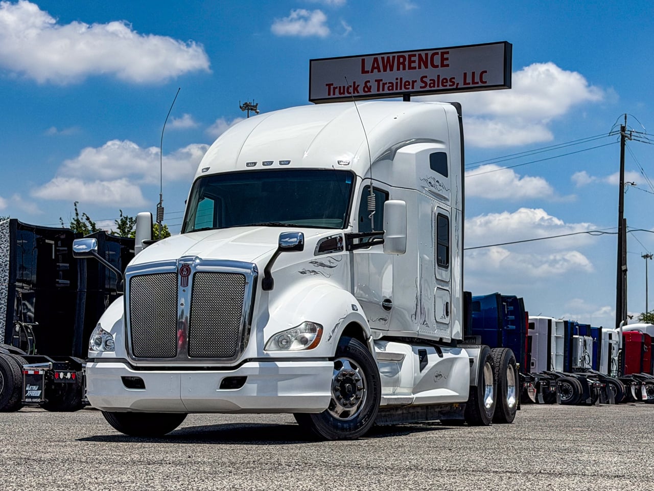 2020 KENWORTH T680 Tandem Axle Sleeper #1 2020 KENWORTH T680 Tandem Axle Sleeper #1
