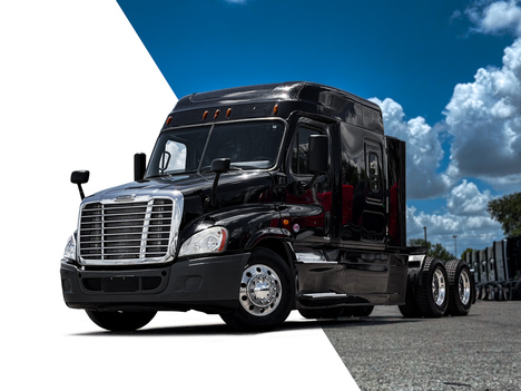 2018 FREIGHTLINER Cascadia 125 Tandem Axle Sleeper #1487
