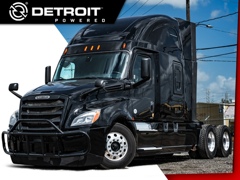 2018-freightliner-cascadia-126-tandem-axle-sleeper #1496