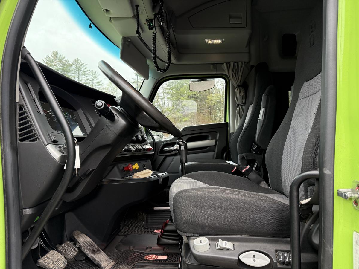 2022 KENWORTH T880 Sleeper - image 17