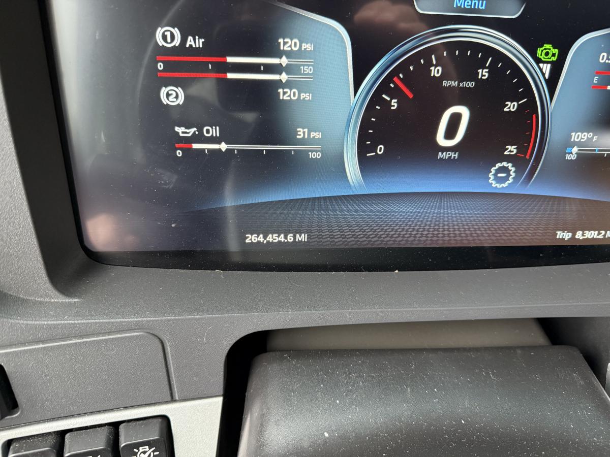 2022 KENWORTH T880 Sleeper - image 21