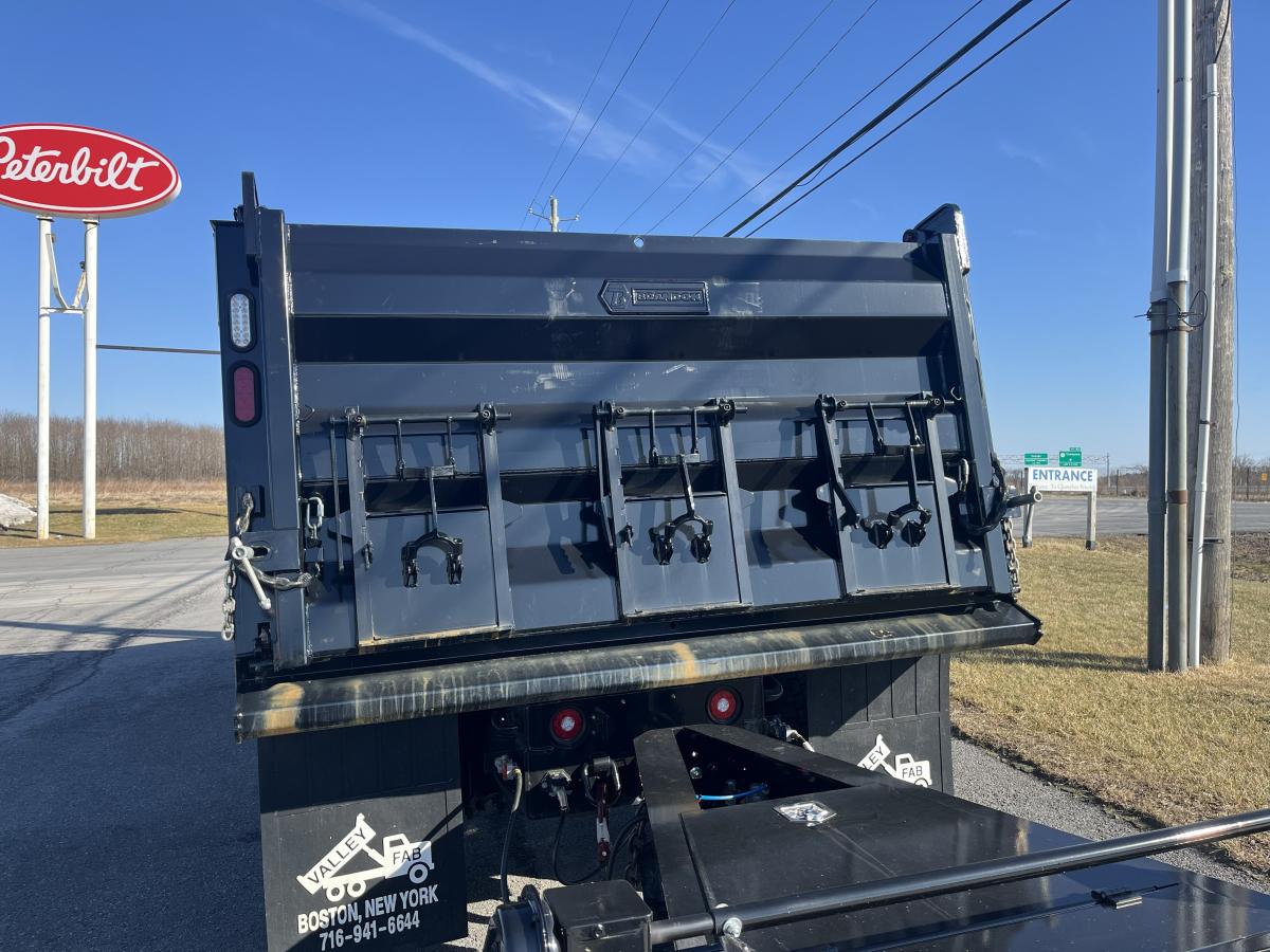 2025 PETERBILT 537 Dump Truck - image 4