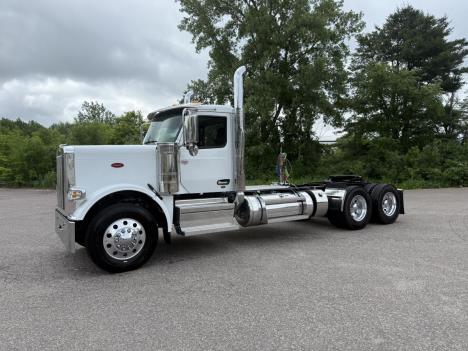 2025 PETERBILT 589 Daycab #10246